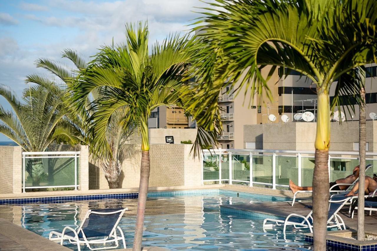 Apt Em Condominio De Luxo A Beira Mar De *