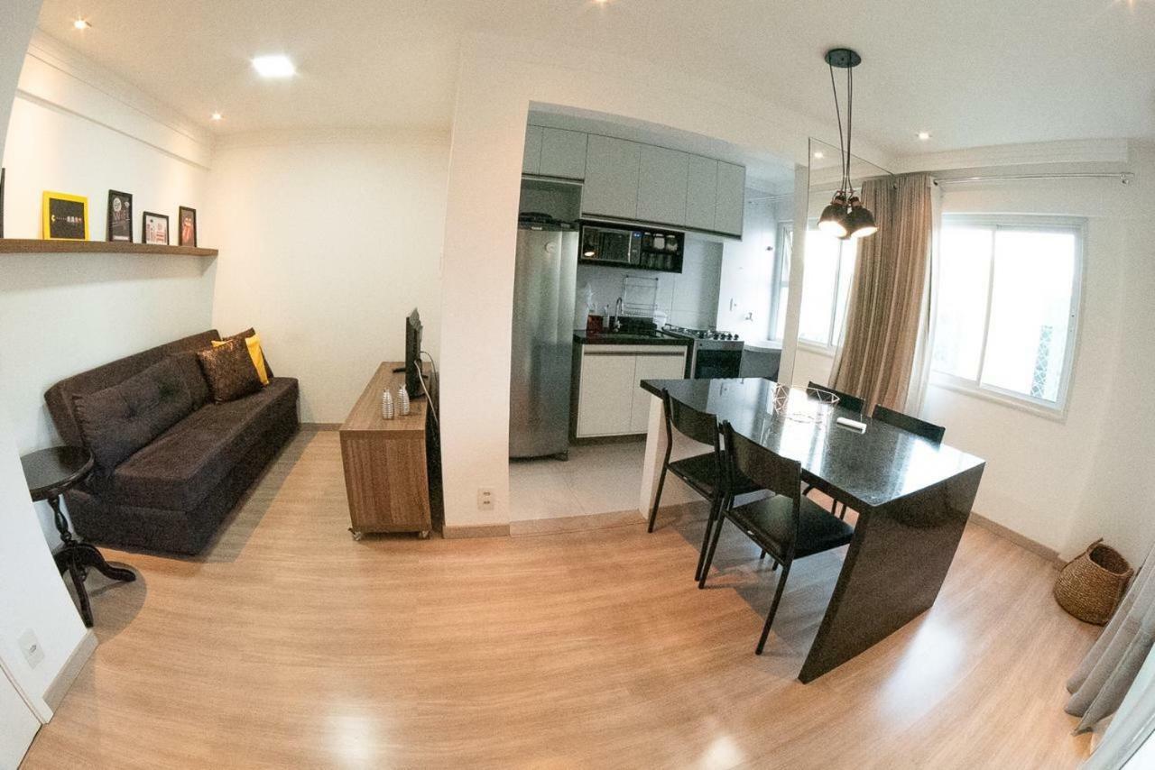Apt Em Condomínio De Luxo A Beira Mar De Apartamento